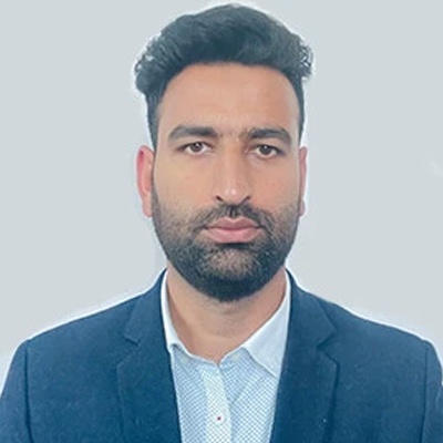 Dr Zeeshan Majeed Nadroo